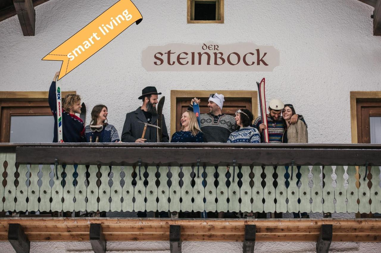 Pension Der Steinbock - Das 300 Jahre Alte Bauernhaus - Tirol 장크트안톤암아를베르크 외부 사진